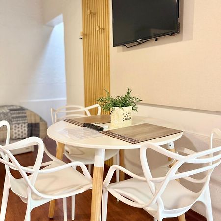 "Casa Amalia Apartamentos" Plaza Italia Y Av Aristides A 50Mts, Lugar Con Jardin Mendoza Exteriör bild